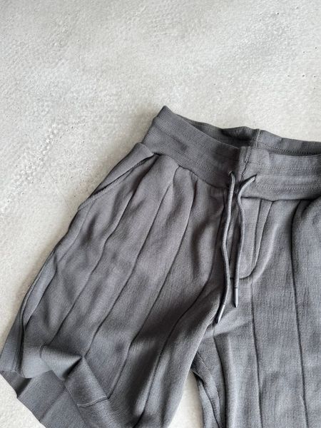 В&rsquo;язані шорти oversize сірі Sosh9 фото